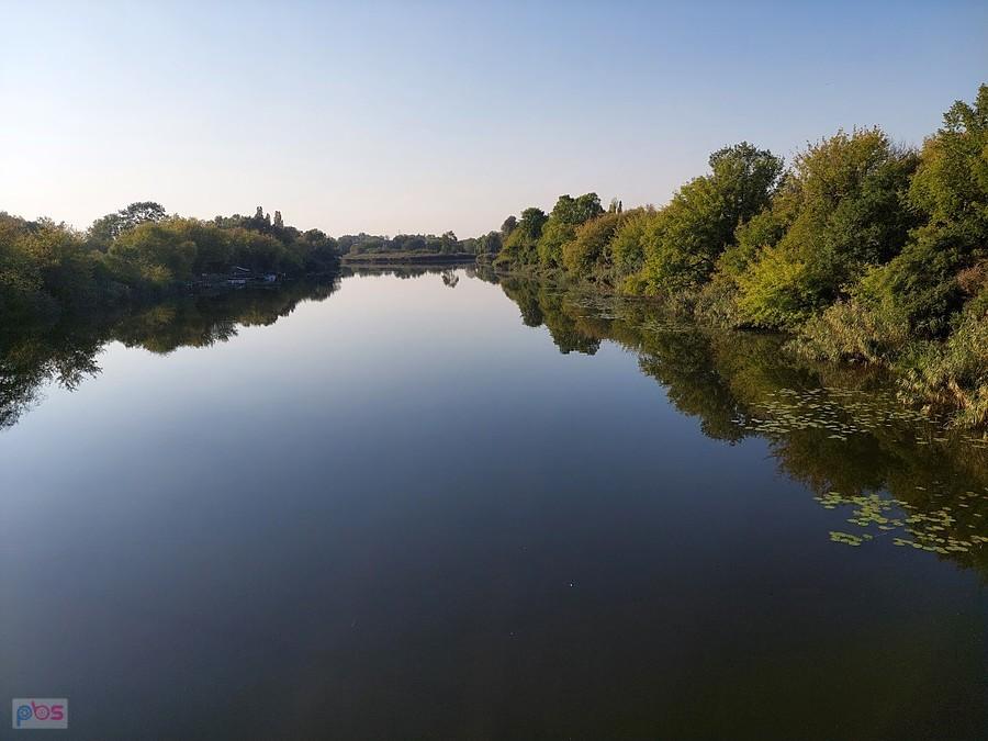 Poranek nad Jeziorem Czerniakowskim