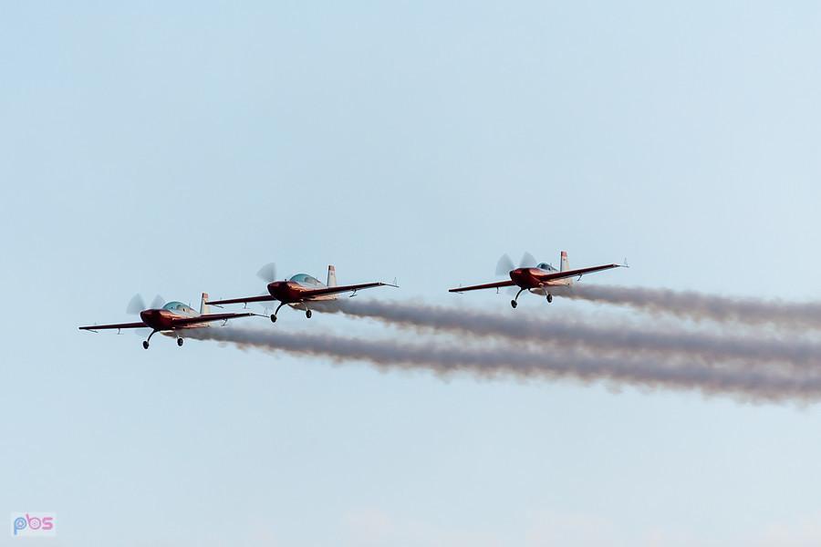 Samoloty Extra 330 LC - grupa akrobacyjna Fire Birds - AirShow Rudniki 2025