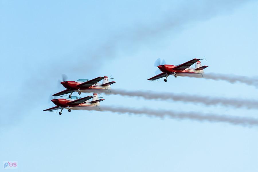 Samoloty Extra 330 LC - grupa akrobacyjna Fire Birds - AirShow Rudniki 2025