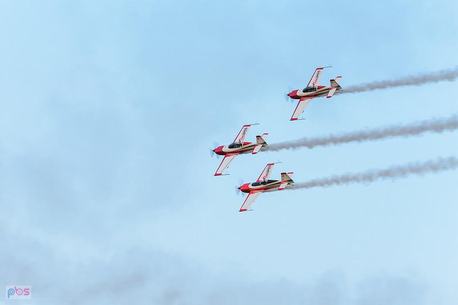 Samoloty Extra 330 LC - grupa akrobacyjna Fire Birds - AirShow Rudniki 2025