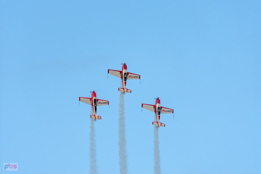 Samoloty Extra 330 LC - grupa akrobacyjna Fire Birds - AirShow Rudniki 2025