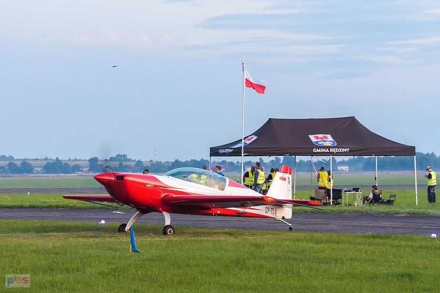 Extra 330 LC #SP-TLA - pilot Adam Labus - grupa akrobacyjna Fire Birds - AirShow Rudniki 2025