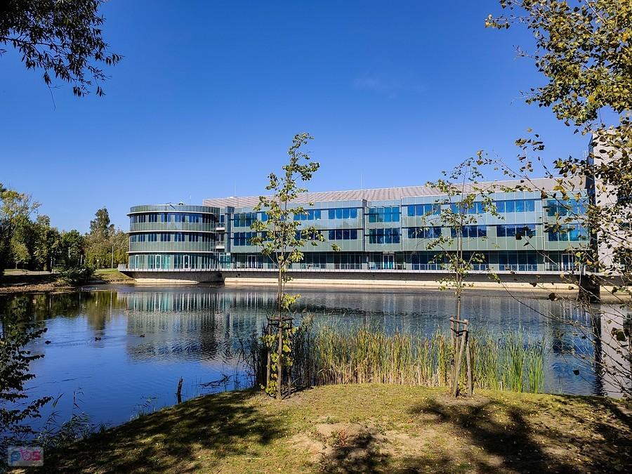 Głęboki Staw przy biurowcach Baletowa Business Park