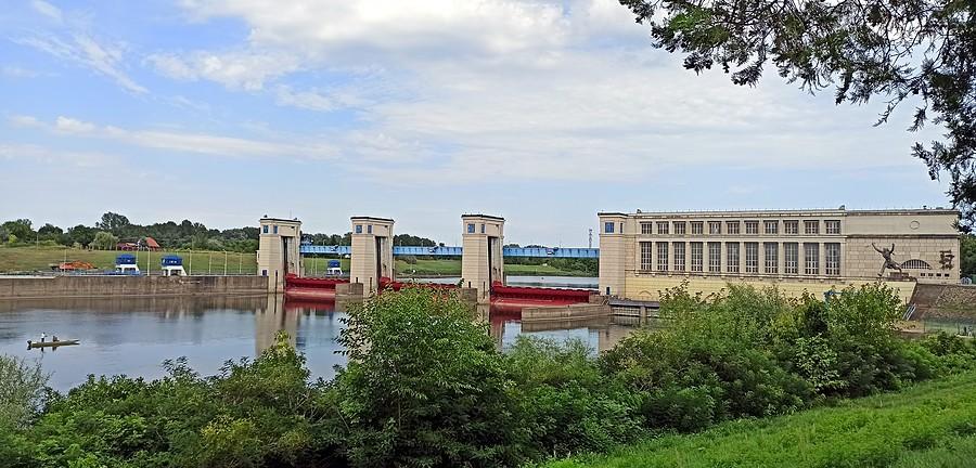 Zapora i elektrownia wodna na Cisie w miejscowości Tiszalok
