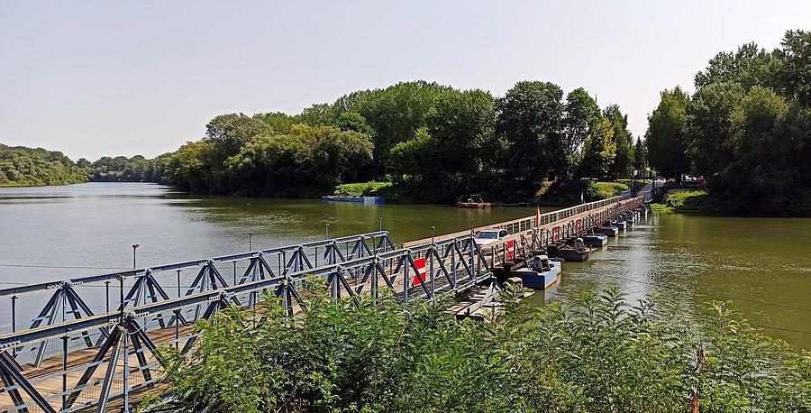 Most pontonowy na Cisie w pobliżu miejscowości Tiszadob