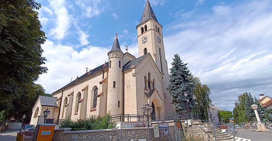 Kościół z początku XX w. na Placu Kossutha w Tokaju