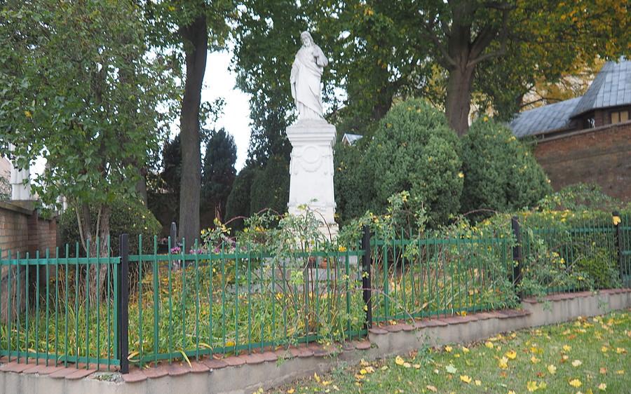 Cmentarzyk bledzewskich cystersów z prepozytury rokitniańskiej