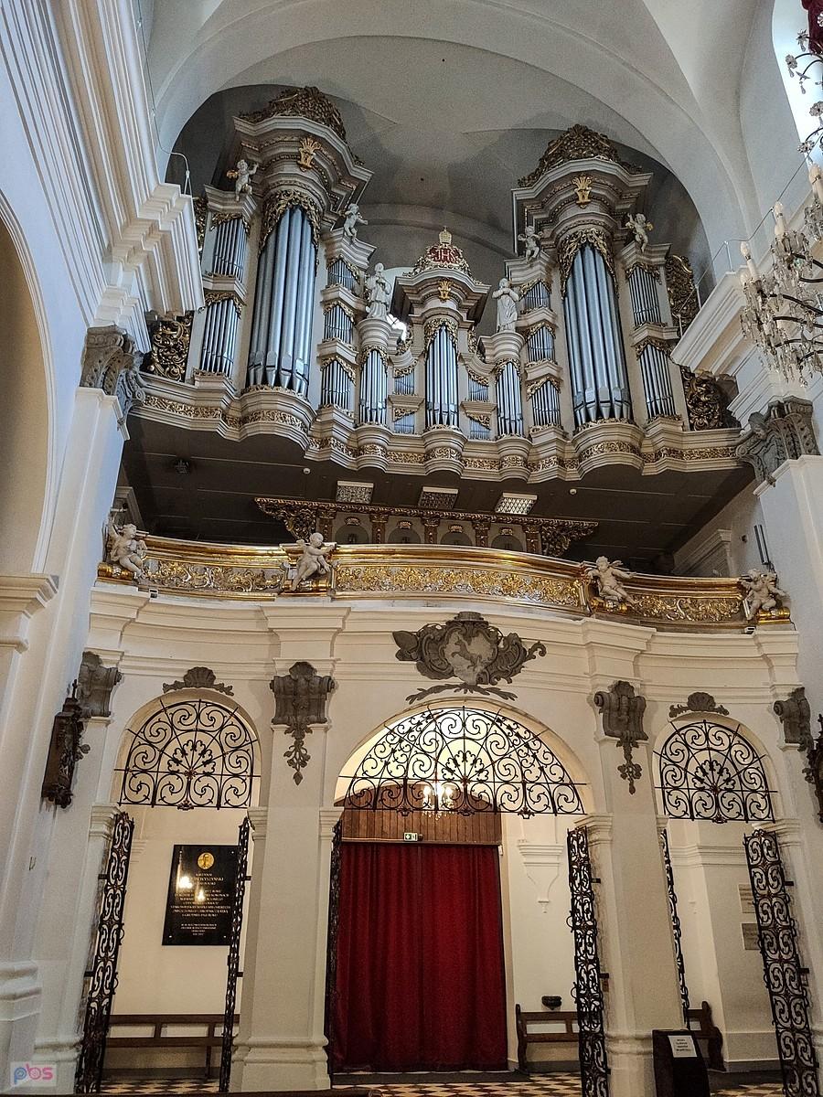Stara Wieś - prospekt organowy