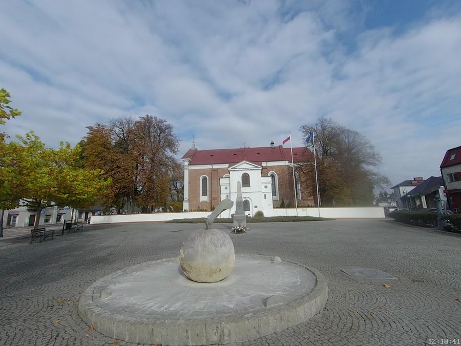 Rynek w Tarczynie