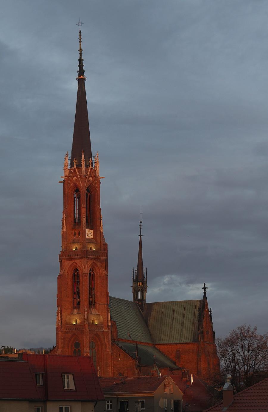 Poranny Kościół Wniebowzięcia Najświętszej Maryi Panny w Bielawie