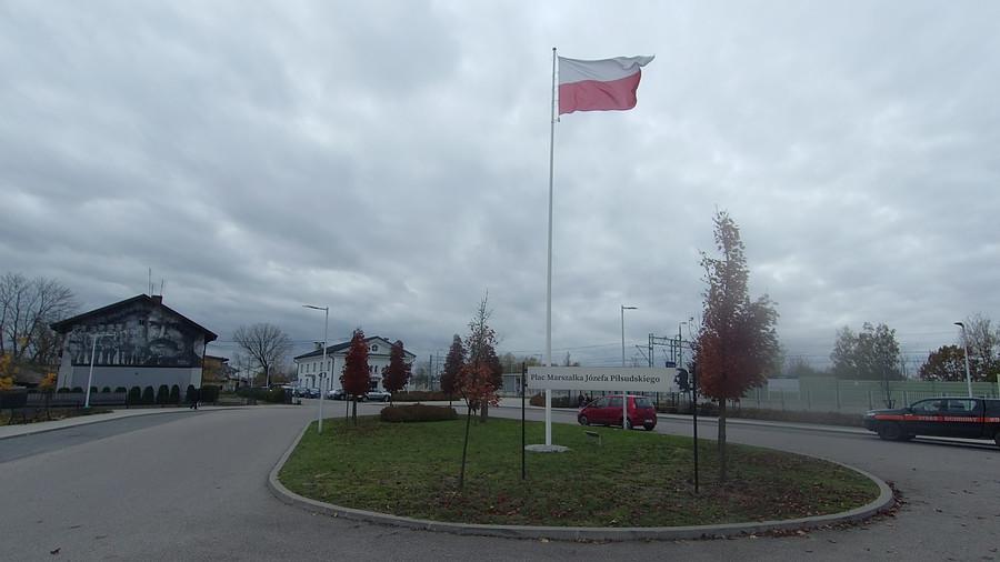 Plac Marszałka Józefa Piłsudskiego w Łochowie