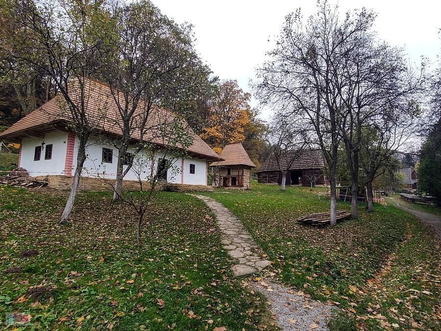 Bardejovské Kúpele - skansen, chata z Hrabovej Roztoky