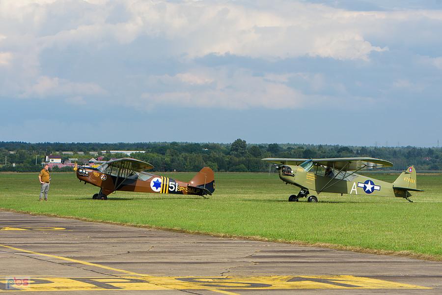 Piper L-4J Cub #SP-SMLP z roku 1944 i Piper L-4H Grasshopper (J-3C-65D) #SP-SAFY