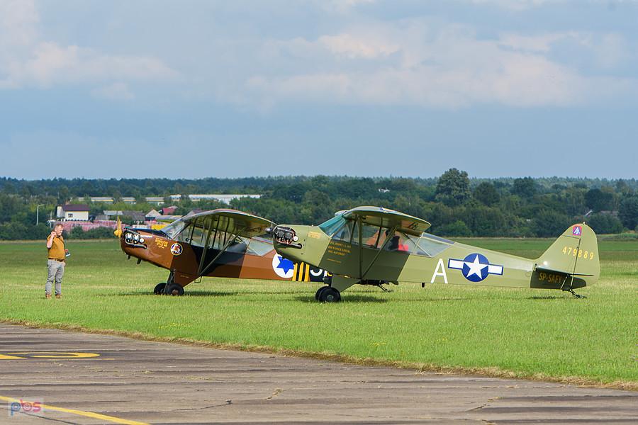 Piper L-4J Cub #SP-SMLP z roku 1944 i Piper L-4H Grasshopper (J-3C-65D) #SP-SAFY