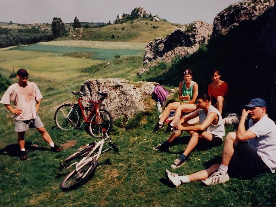 Chill na wzgórzu zamkowym. Lato 1998.