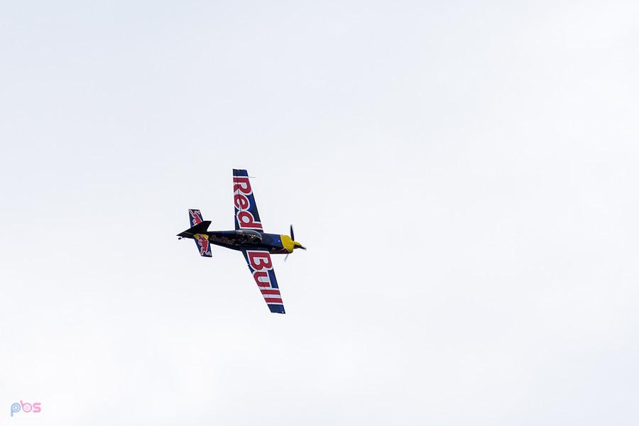Zivko Edge 540T #SP-YLC i pilot Łukasz Czepiela