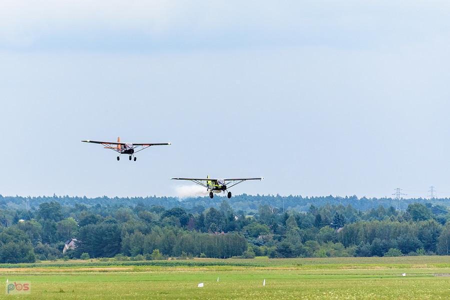 Bushcat Demo Team - SkyReach BushCat #SP-SMOG (pilot Dominik Motoła) i # SP-SZKY (Pilot Marcin Zaborowski)