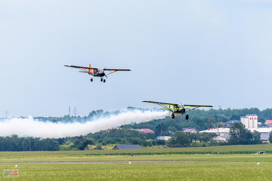 Bushcat Demo Team - SkyReach BushCat #SP-SMOG (pilot Dominik Motoła) i # SP-SZKY (Pilot Marcin Zaborowski)