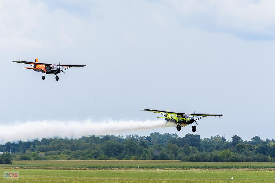 Bushcat Demo Team - SkyReach BushCat #SP-SMOG (pilot Dominik Motoła) i # SP-SZKY (Pilot Marcin Zaborowski)