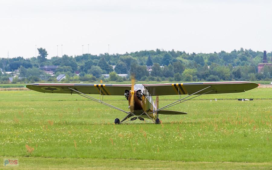 Piper L-4J Cub #SP-SMLP z roku 1944 - trening przed AirShow Rudniki, pilot Szymon Tomaszewski