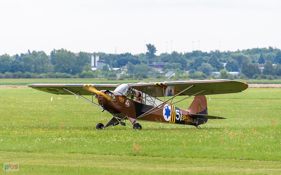 Piper L-4J Cub #SP-SMLP z roku 1944 - trening przed AirShow Rudniki, pilot Szymon Tomaszewski