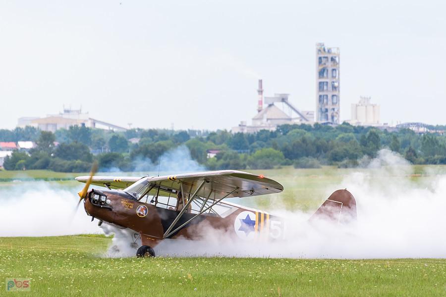 Piper L-4J Cub #SP-SMLP z roku 1944 - trening przed AirShow Rudniki, pilot Szymon Tomaszewski