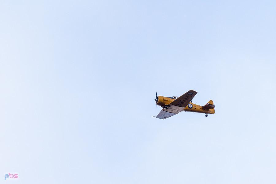 North American T-6 "Harvard" Mk.4M #KF584 (SP-YIX) z 1953 roku - trening przed AirShow Rudniki 2025, pilot Jacek Mainka