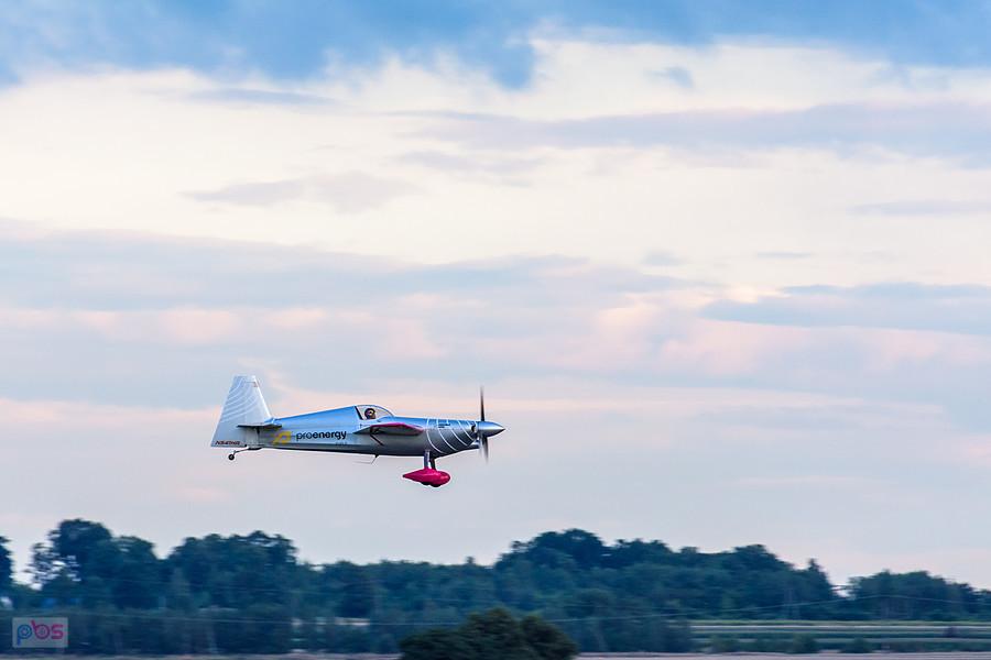 Zivko Edge 540 #N541HA - pilot Łukasz Czepiela