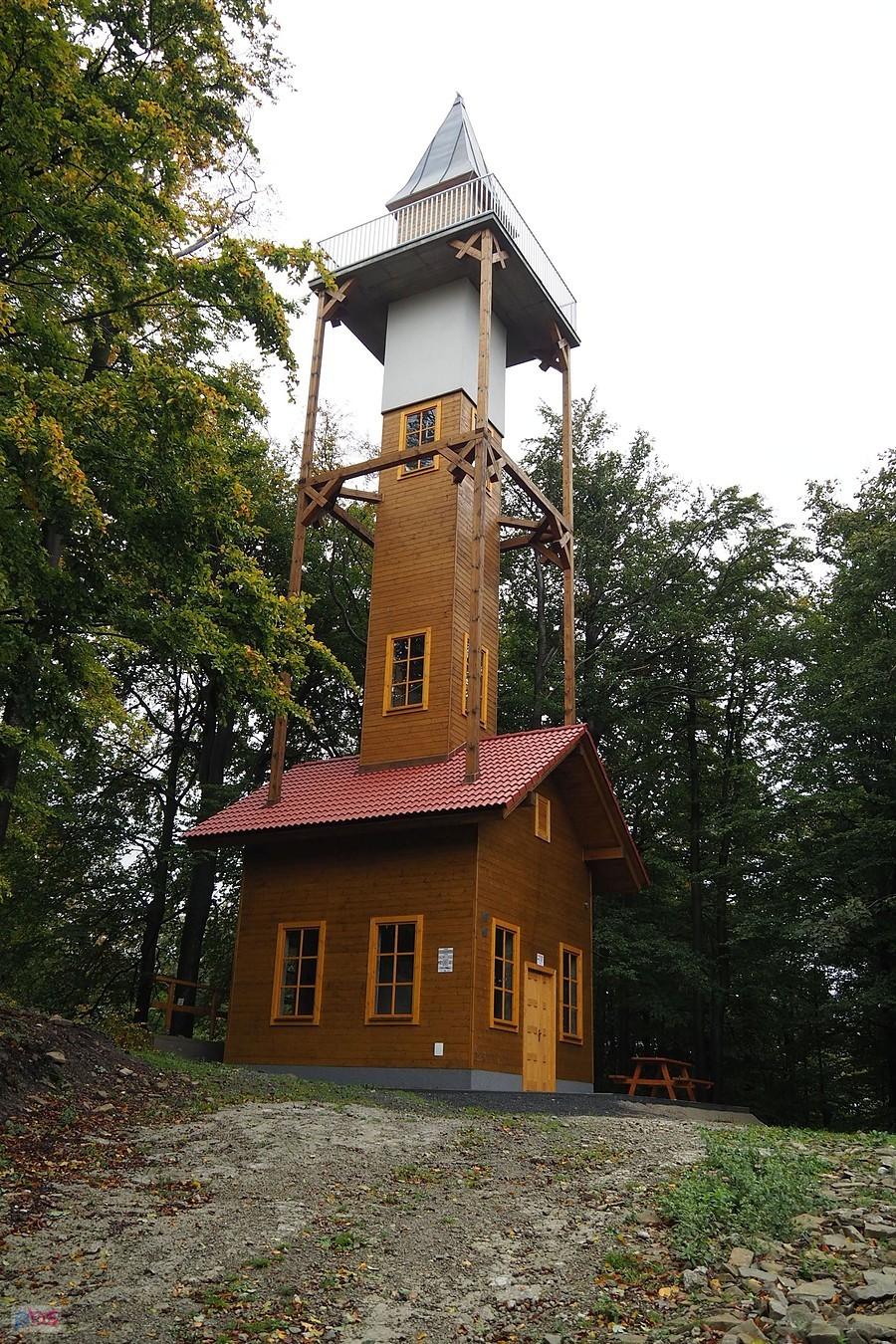 Berzewiczová vyhliadková veža