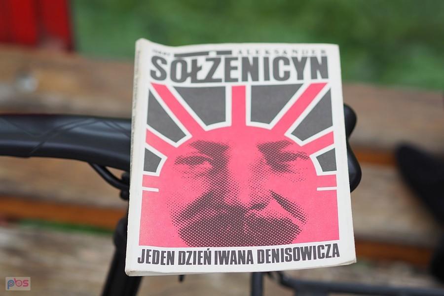 biblioteczka nie na czasie
