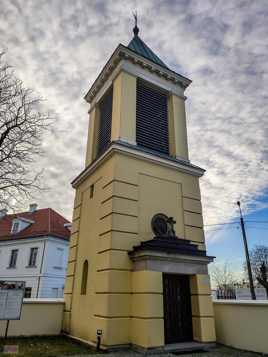 Kościelna dzwonnica