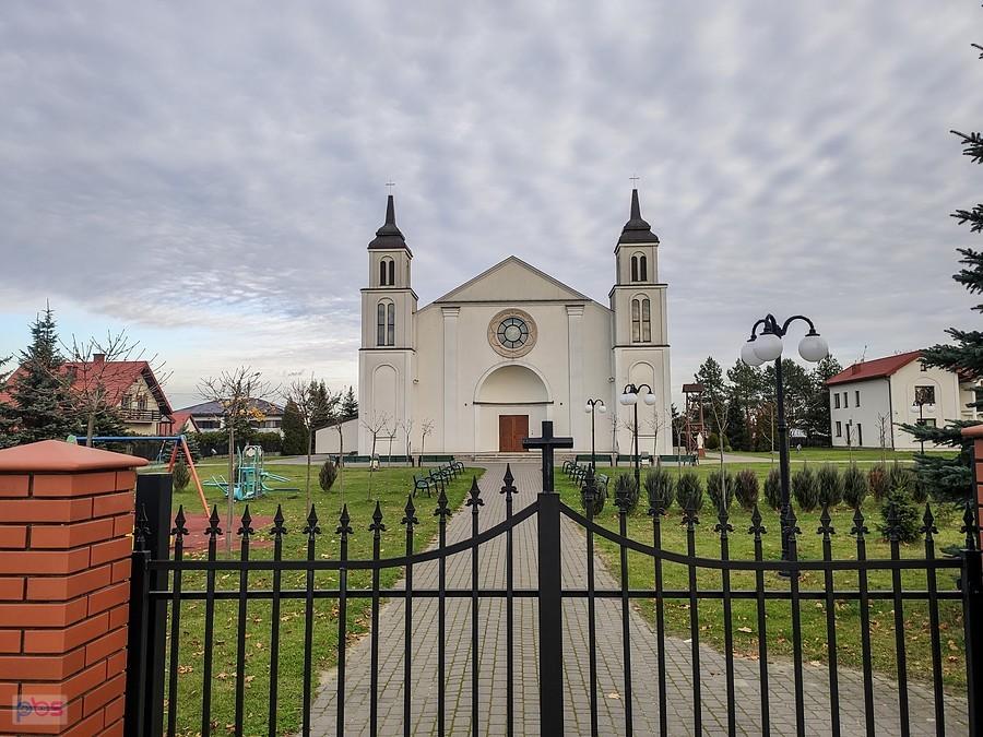 Kościół św. Mateusza Ewangelisty w Dawidach Bankowych