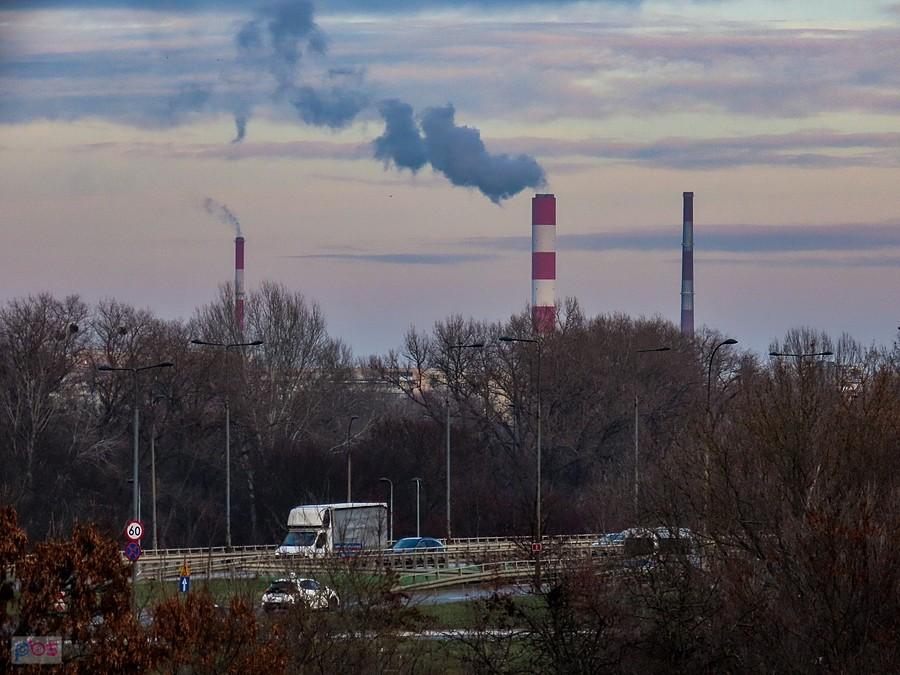 Jest ciepło, EC Siekierki dymią na pół gwizdka