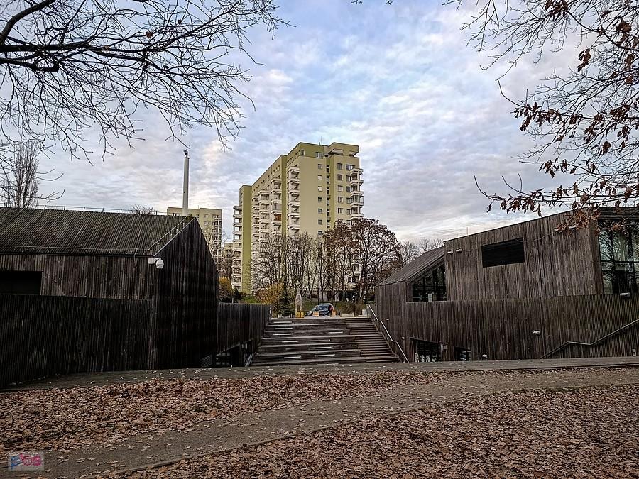 DK Służew od strony Dolinki Służewskiej