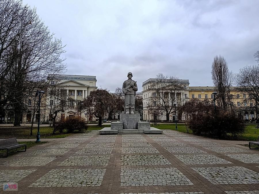 Pomnik na skwerze Więźniów Politycznych Stalinizmu