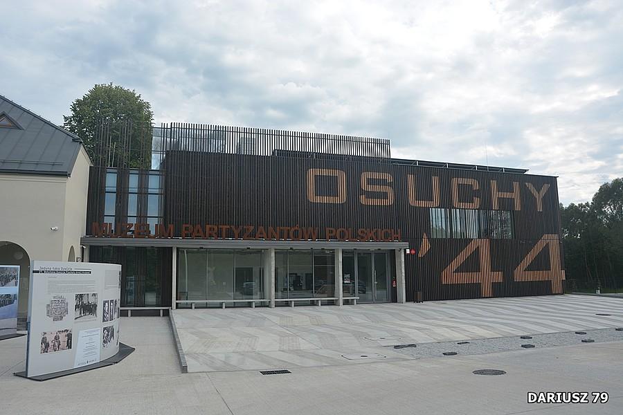 Osuchy - Muzeum Partyzantów Polskich OSUCHY'44