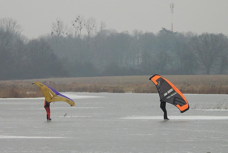 Latający na lodzie