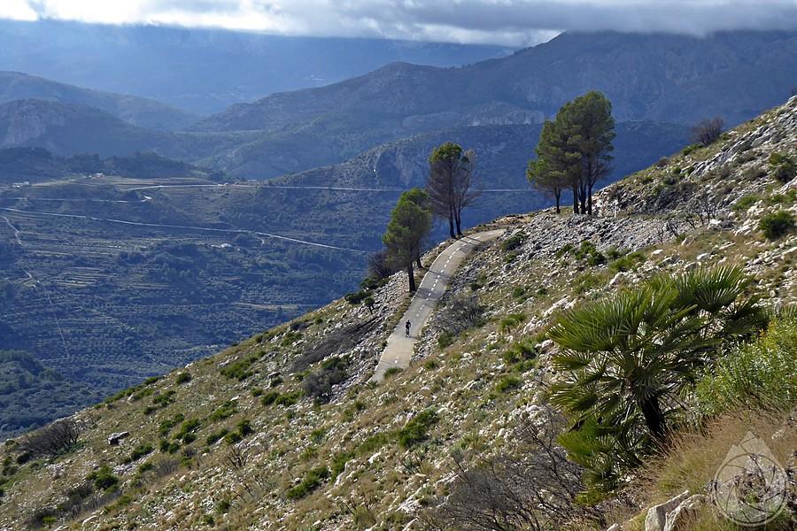 zjazd do Coll de Rates