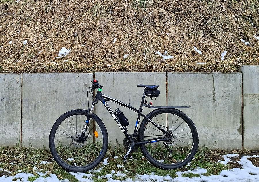 Betonowa rowerówka
