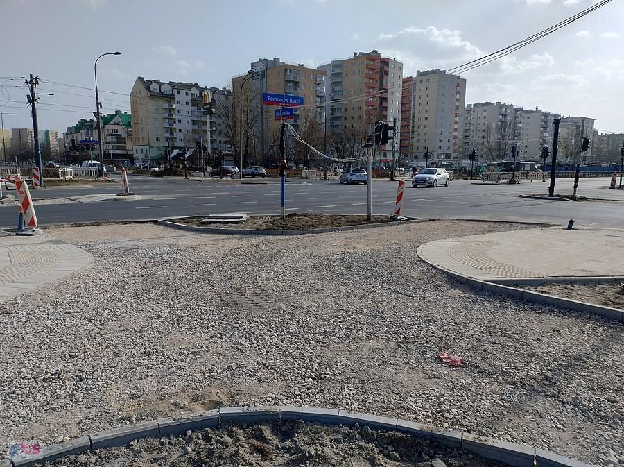 Przebudowa chodników i ddr przy skrzyżowaniu Powstańców Śląskich i Wrocławskiej