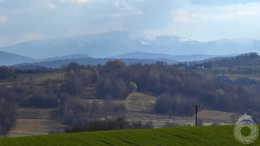 Babia Góra jeszcze w śniegach