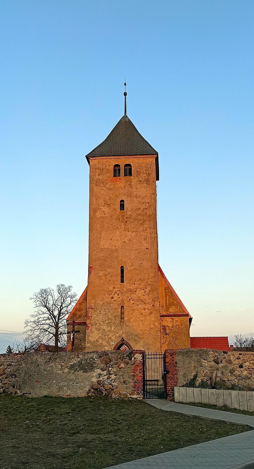 Kościół w Łagoszowie Wielkim