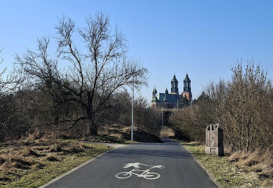 Katedra widziana z Wartostrady