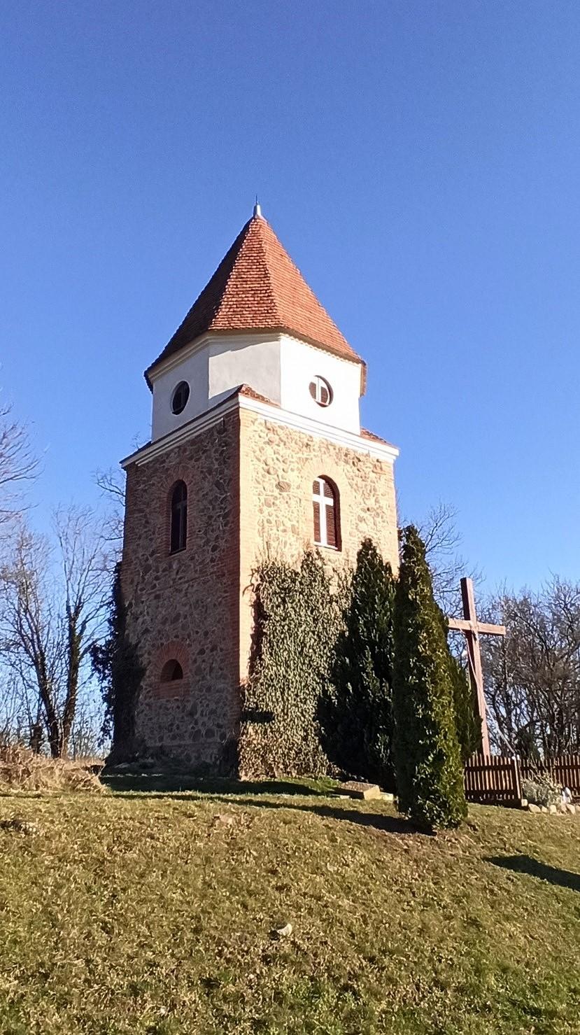 Dzwonnica w Zimnej Brzeźnicy