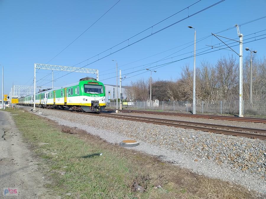 Pociąg w kierunku Warszawy