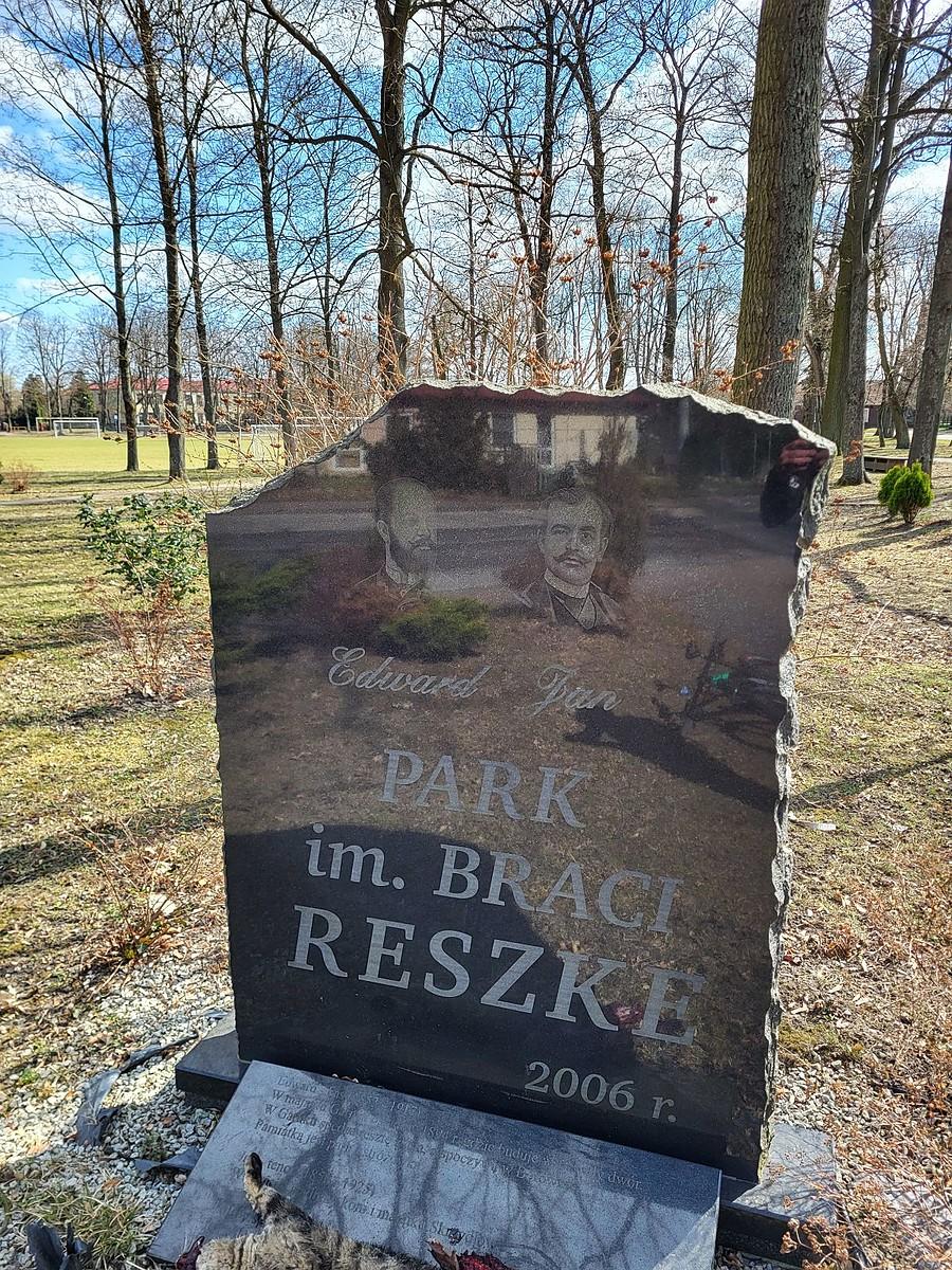 Park braci Reszke w Garnku
