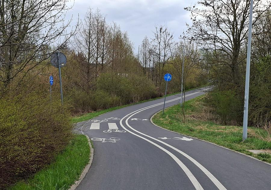 Skręty na Wartostradzie
