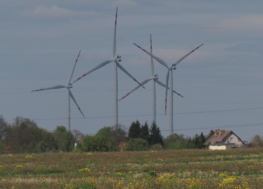 Idealny przykład co ciepłe powietrze robi z długą ogniskową