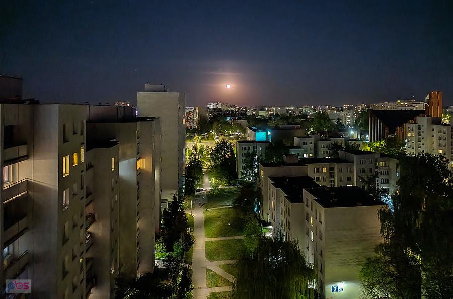 Księżyc nad Ursynowem