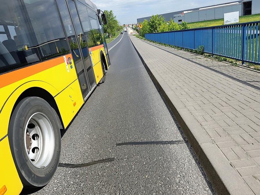 Tak wyprzedza kierowca z PUK Komorniki